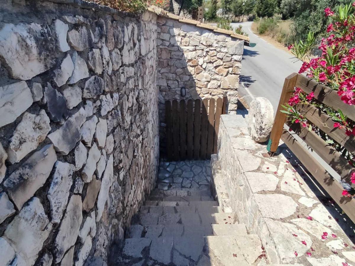 Villa Estia Ieromonachos エクステリア 写真