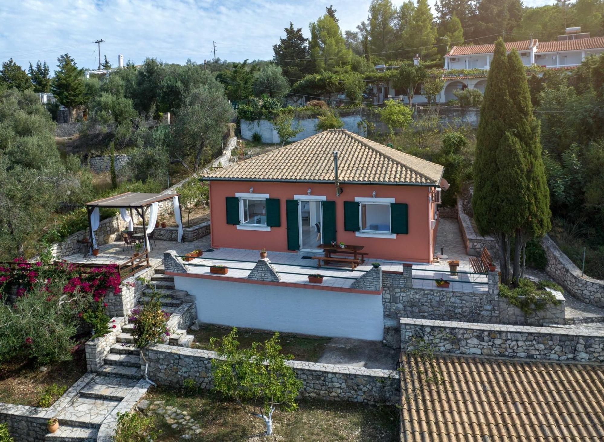 Villa Estia Ieromonachos エクステリア 写真